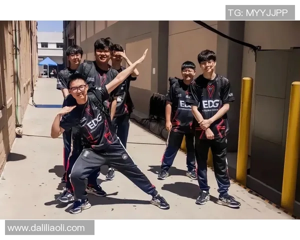 重磅专题探讨EDG在S15赛季中的控制革新与电竞未来发展趋势